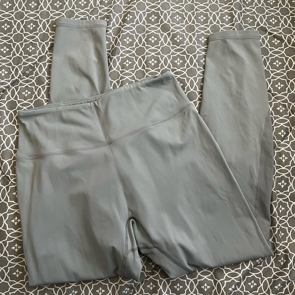 Alphalete Charcoal Performance Leggings - Picture 2 of 2